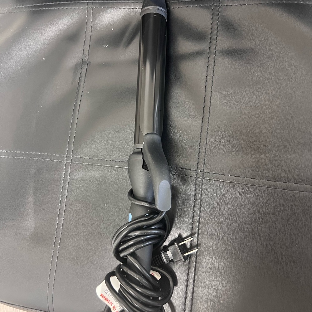 Bio ionic curling iron used